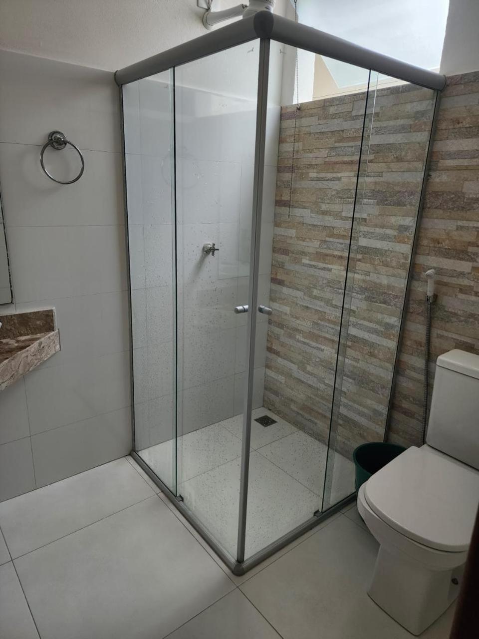 Com Ar-condicionado Em Casa Compartilhada A 5 Min Da Hospedagem domiciliar
