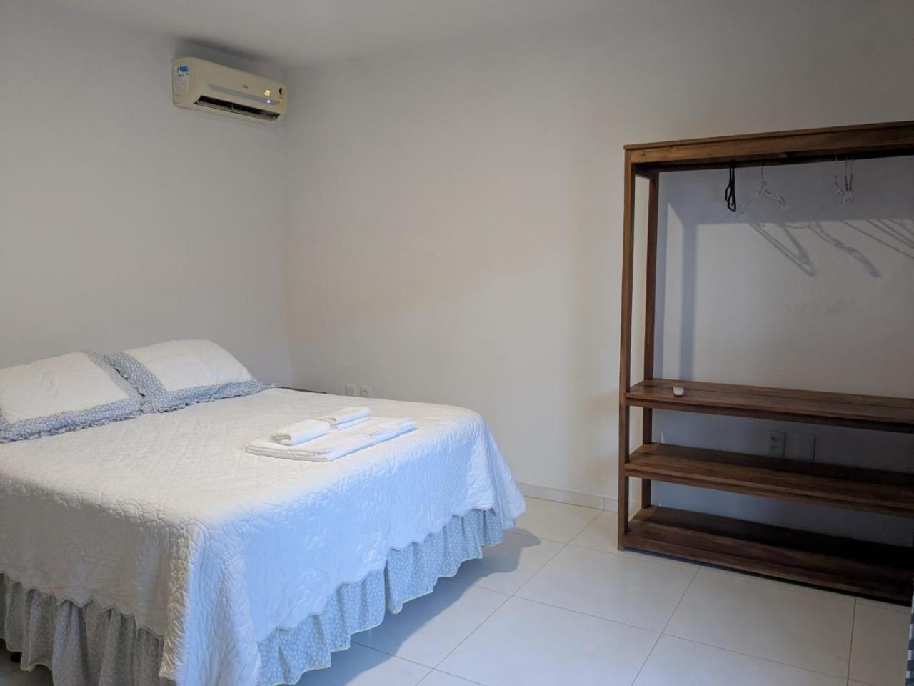 Com Ar-condicionado Em Casa Compartilhada A 5 Min Da Porto Seguro